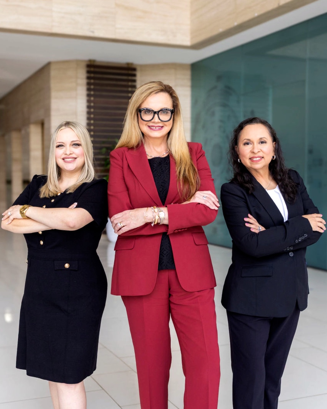 Divorce lawyer meeting with family law client
