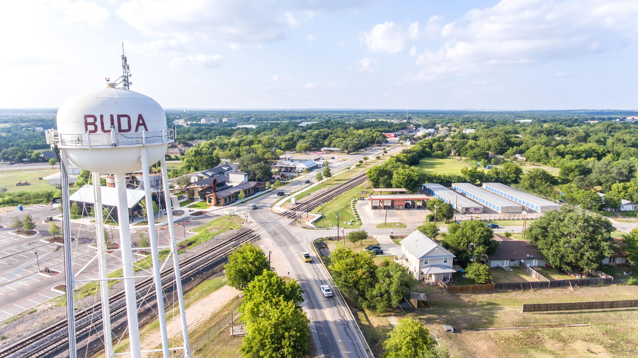 Child custody attorney meeting client in Buda, TX